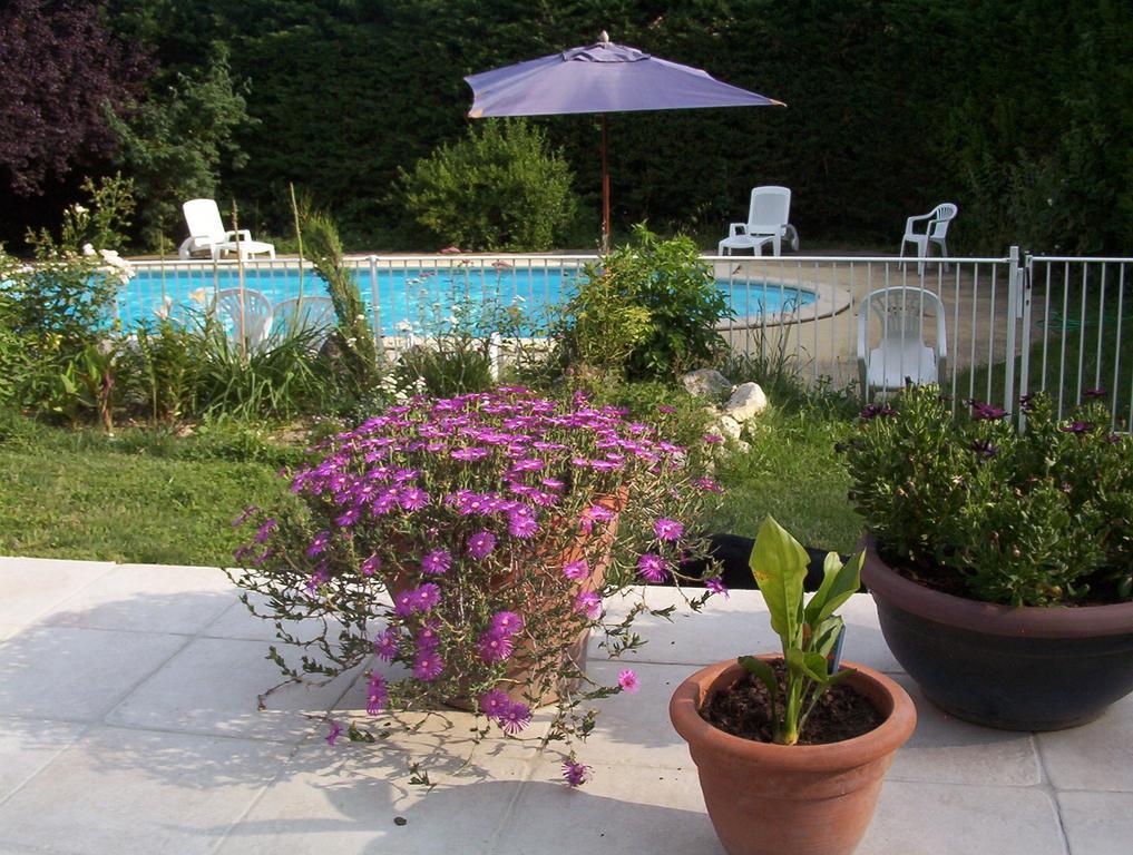 Saillans  La Maison Rose المظهر الخارجي الصورة